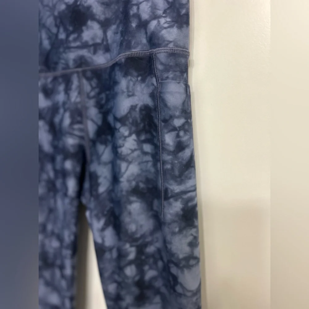 Athleta size small